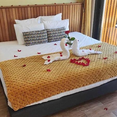 Maison Le Patio Jacuzzi Saint-Denis Dış mekan fotoğraf